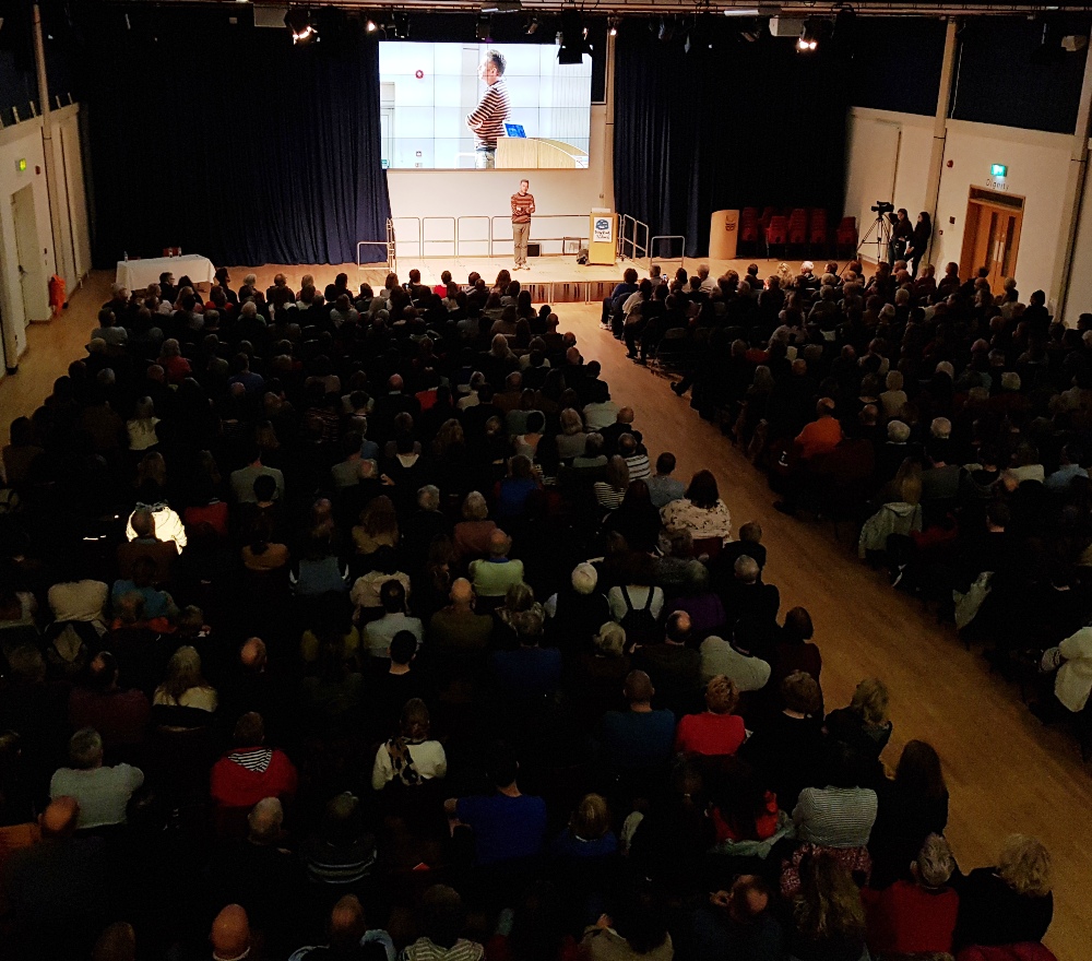 Chris Packham at the Desborough Hall