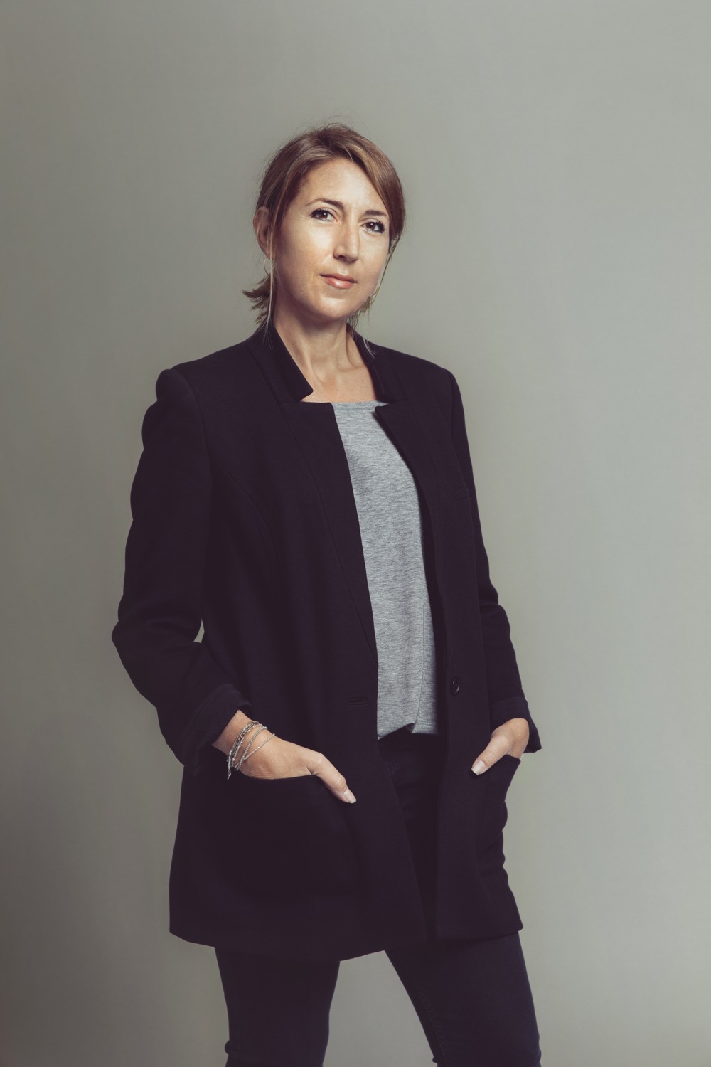 LISA-JEWELL (C) ANDREW WHITTON.jpg
